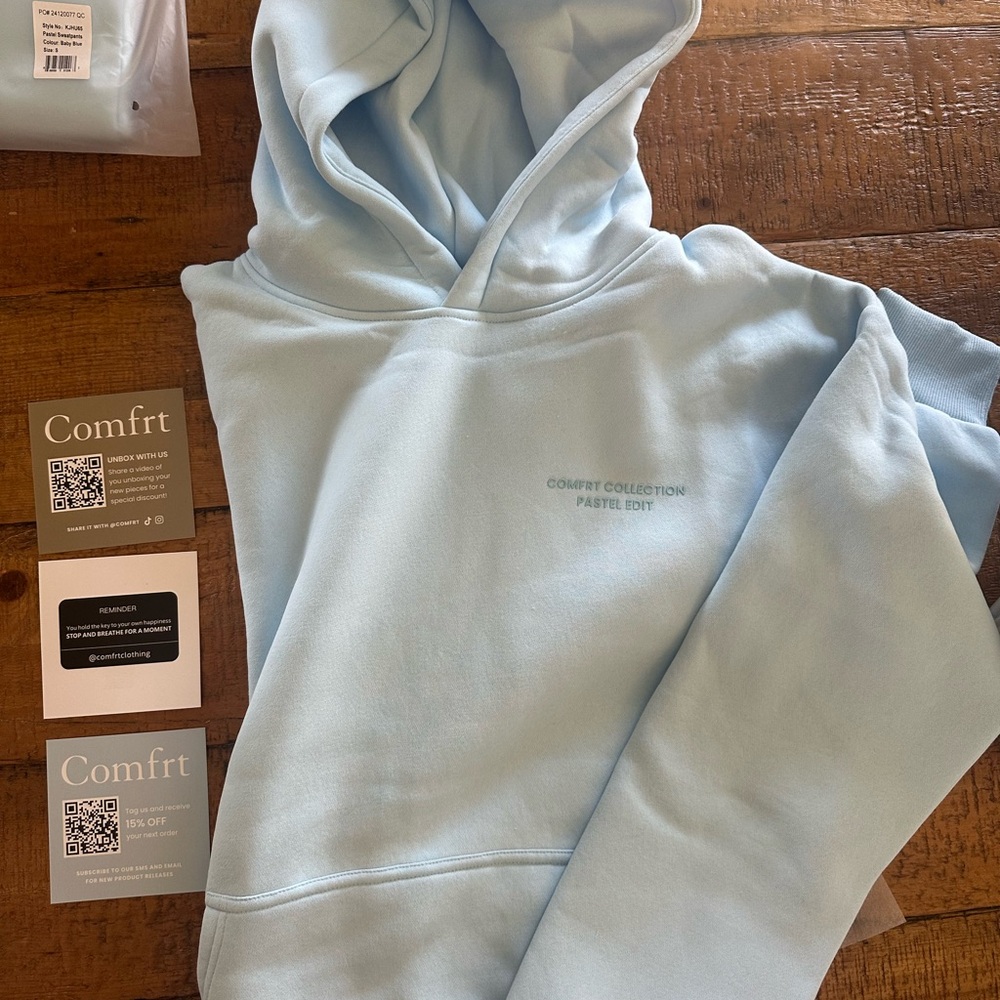NEW Comfrt Collection Light Blue Hoodie & sweat pant set